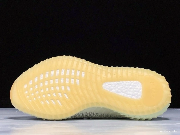 FX4349 Reflective Boost V2 Yeezy 350 Yeshaya Adidas 0803